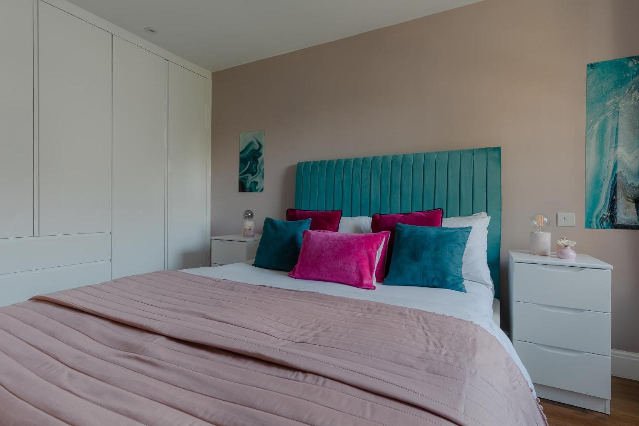 Notting Hill & Hyde Park Exclusive West-End Serene Designer Family Home 5Bed4Bath London Eksteriør billede