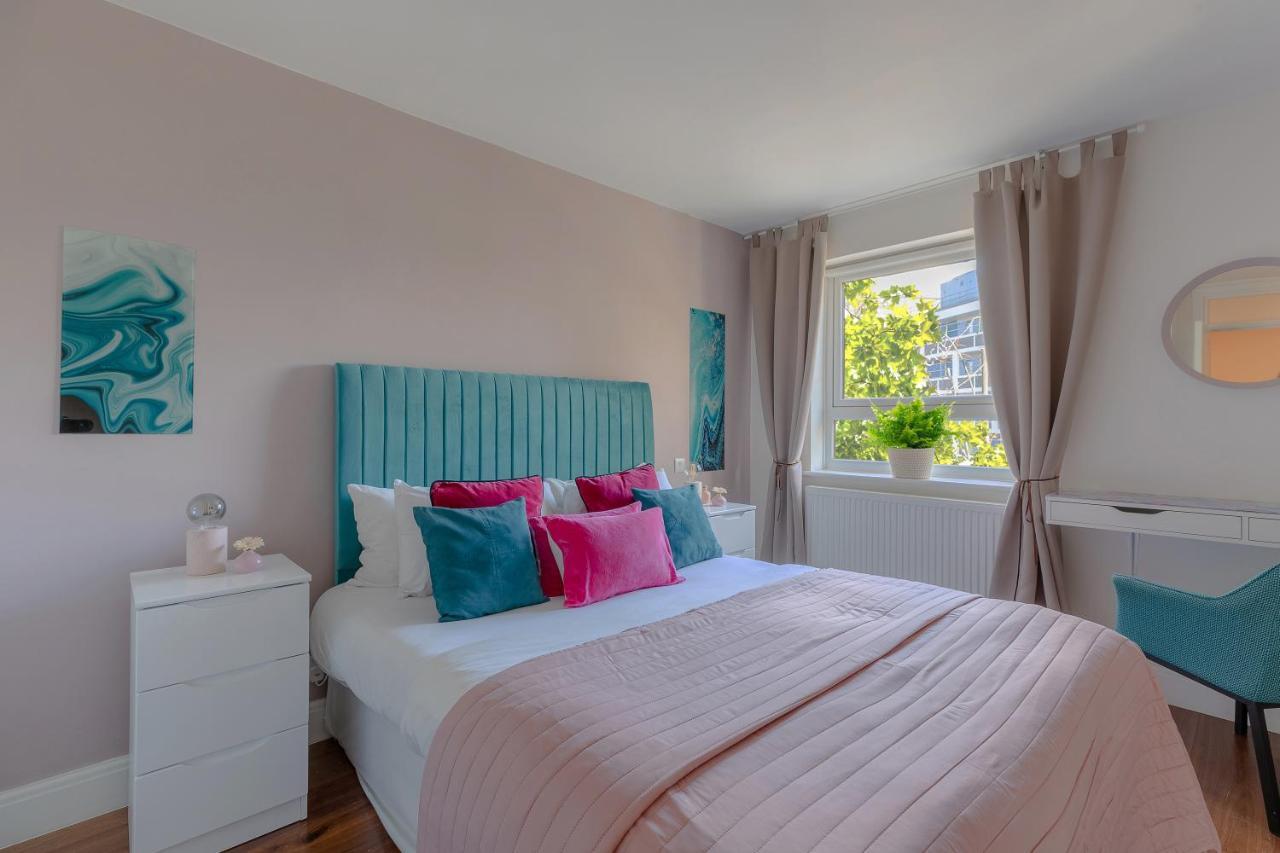 Notting Hill & Hyde Park Exclusive West-End Serene Designer Family Home 5Bed4Bath London Eksteriør billede